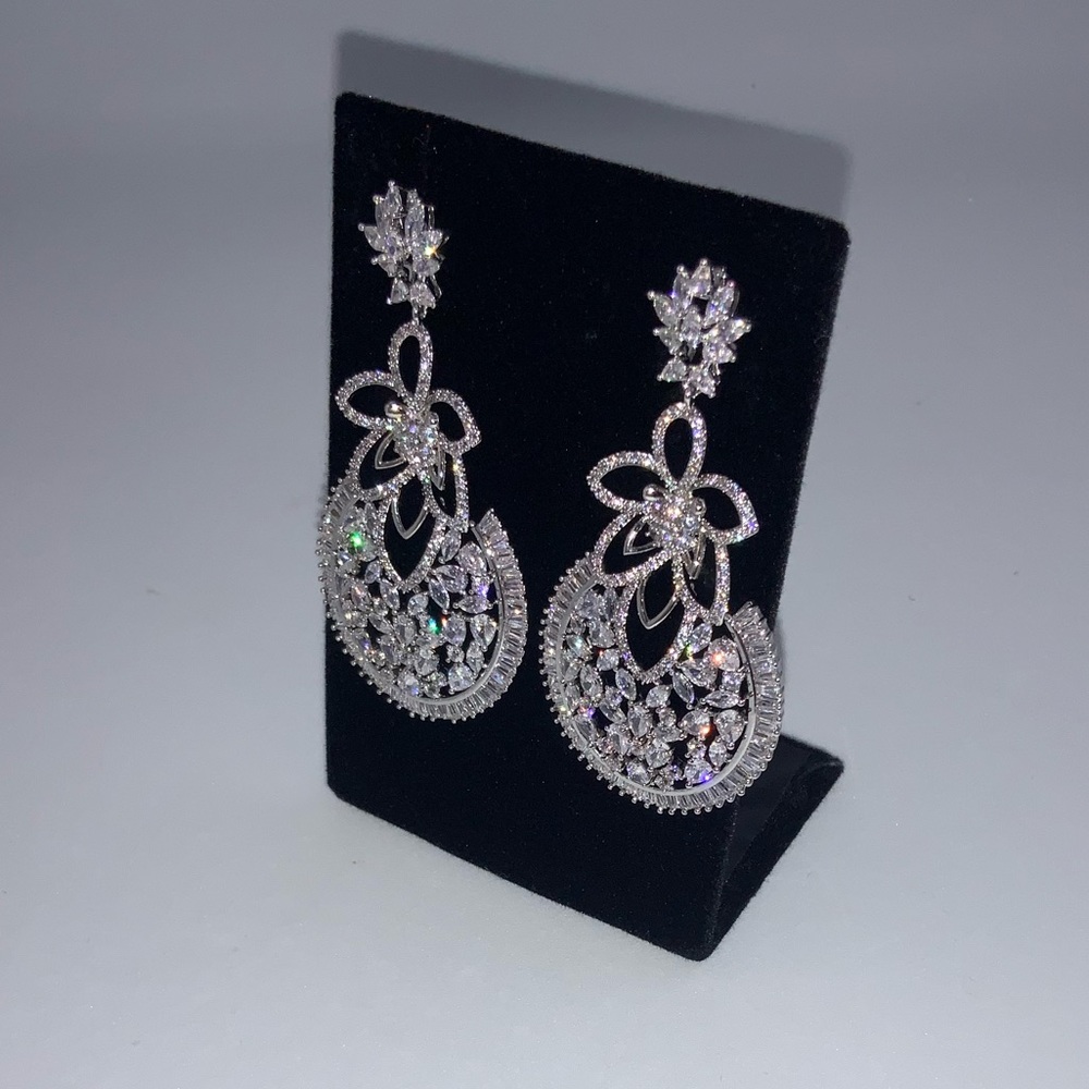 7ct Multi Stone Dangle Earrings - Picture 4 of 9